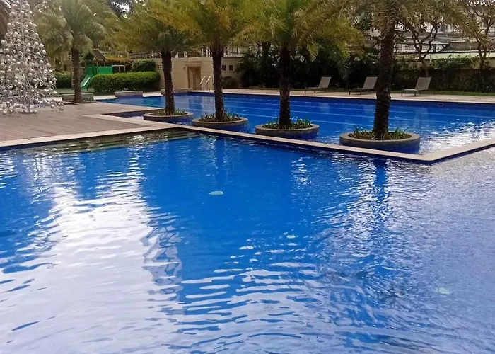 In Pasay 12th Flr Unit-near Moa, Picc