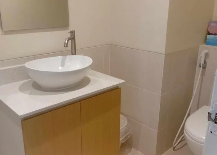 In Pasay 12th Flr Unit-near Moa, Picc * Manila