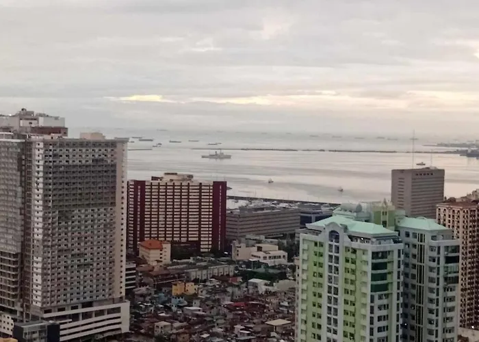 Apartment In Pasay 12th Flr Unit-near Moa, Picc
