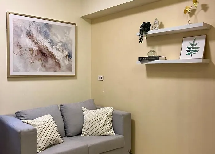 In Pasay 12th Flr Unit-near Moa, Picc Apartment Manila